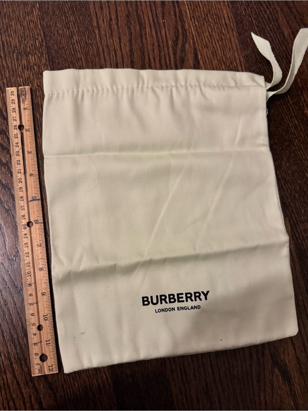 Burberry dust bag - ruler for size reference